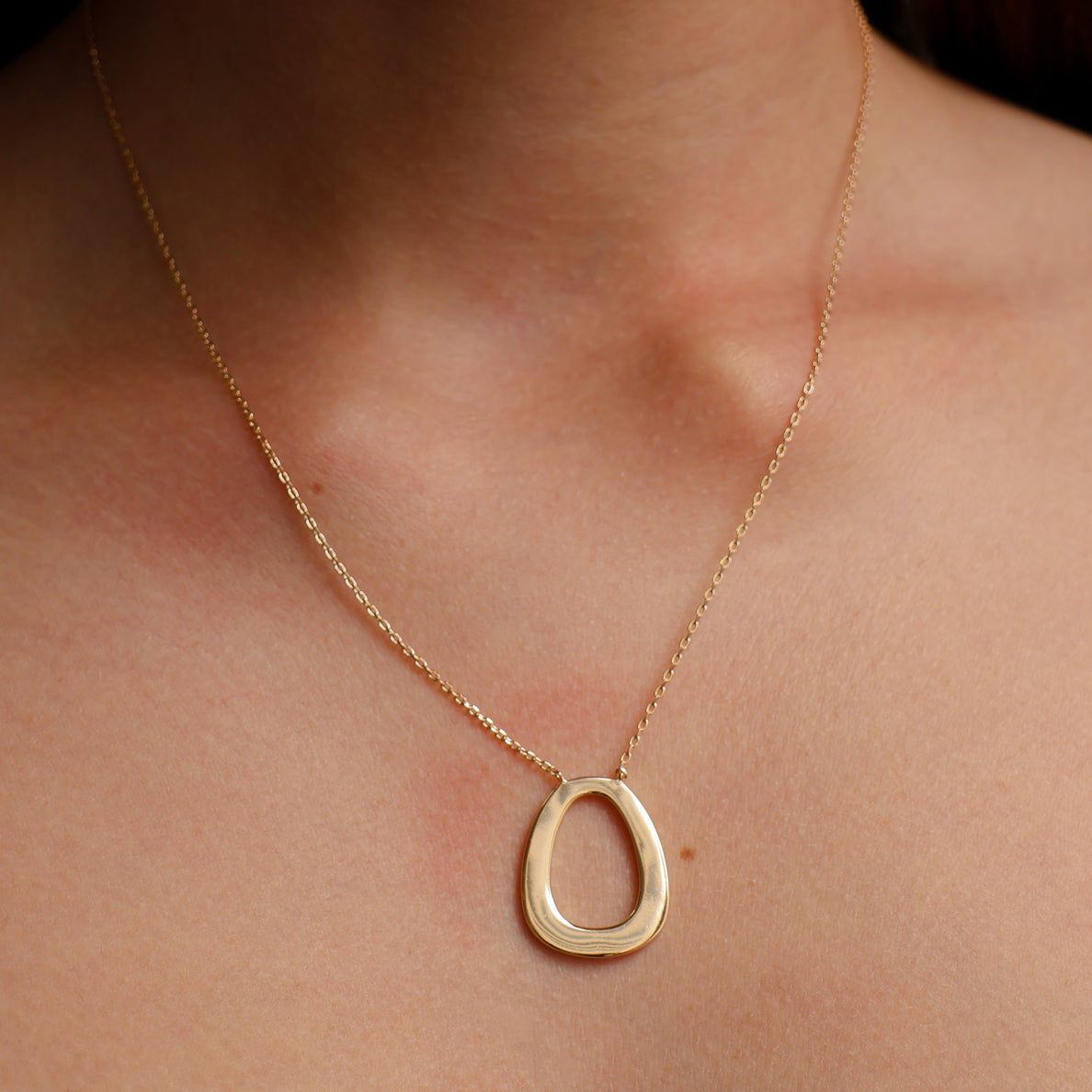 Gold plated oval ring Konala necklace