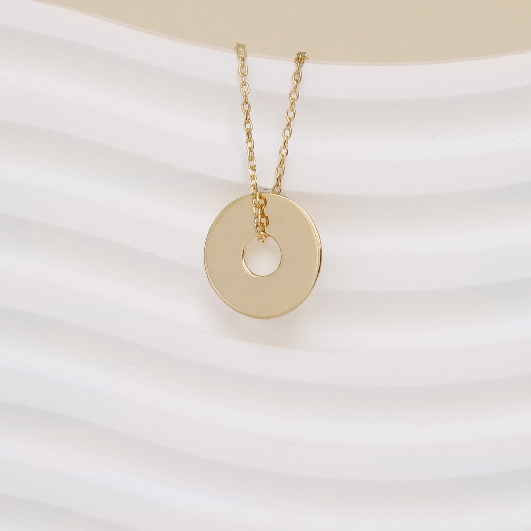 Gold plated 20mm target medal pendant to engrave