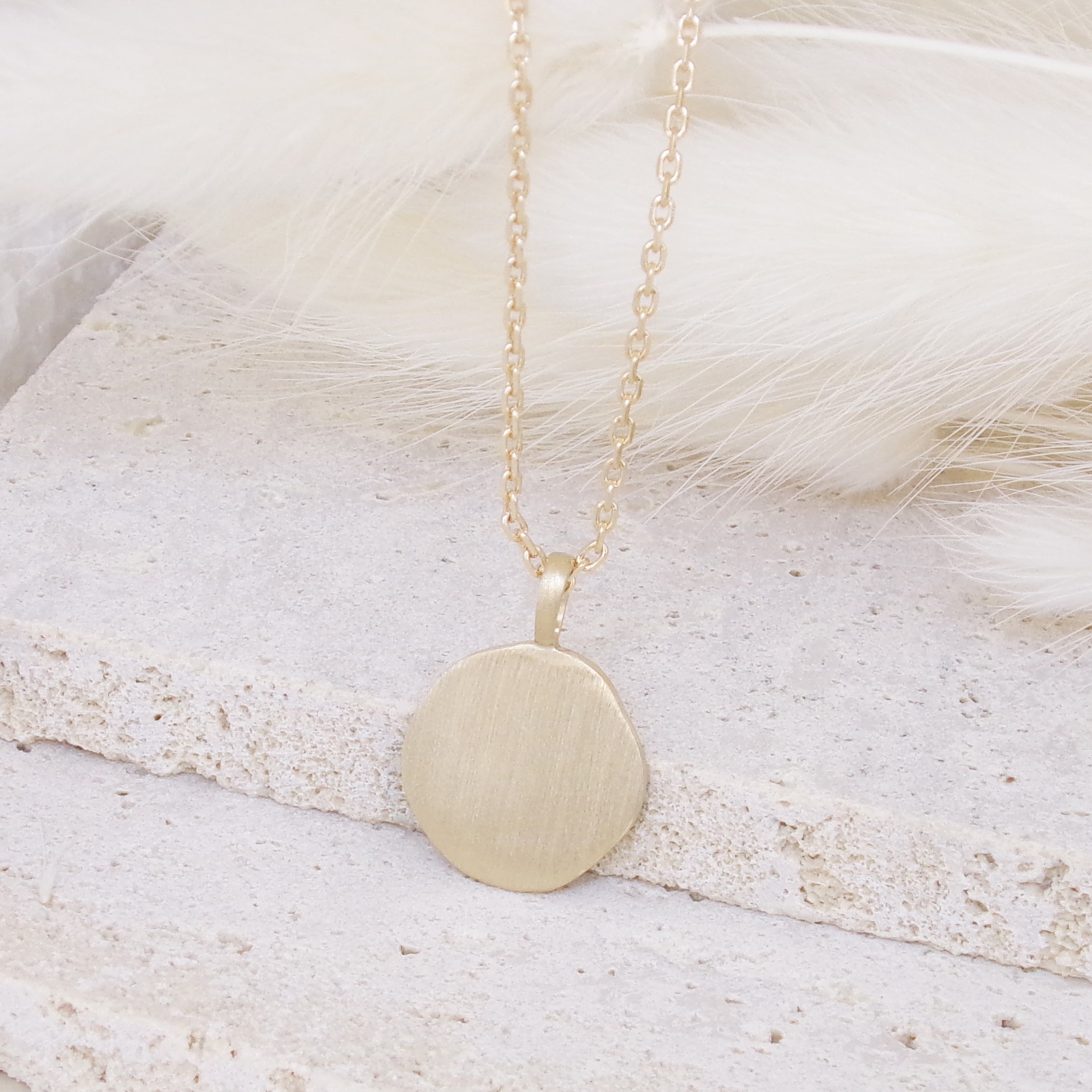 14mm pebble medal pendant to engrave gold plated